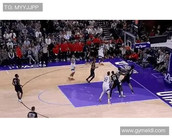 2008年NBA季后赛经典对决罗伊带领开拓者挑战爵士队的精彩瞬间回顾